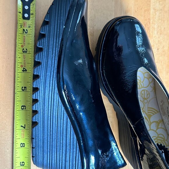 Fly London Wedges Size 38. US  size 7-1/2 - Picture 5 of 7